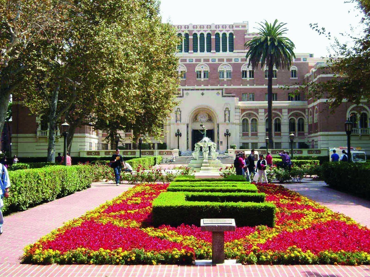 南加州大学校园建筑与花园